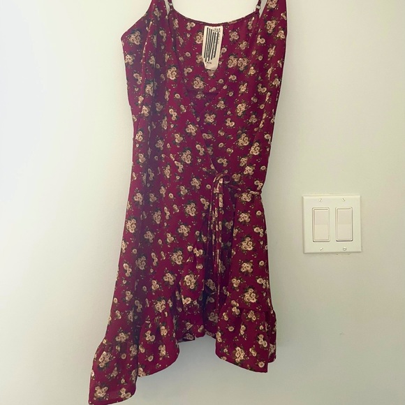 FREE PEOPLE DRESS SIZE MEDIUM NEW - Picture 1 of 6